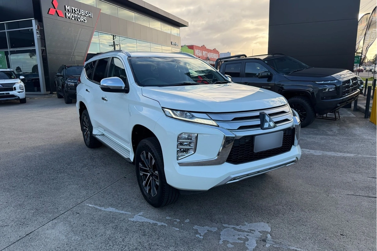 SUV
