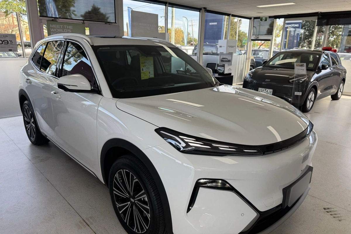 SUV