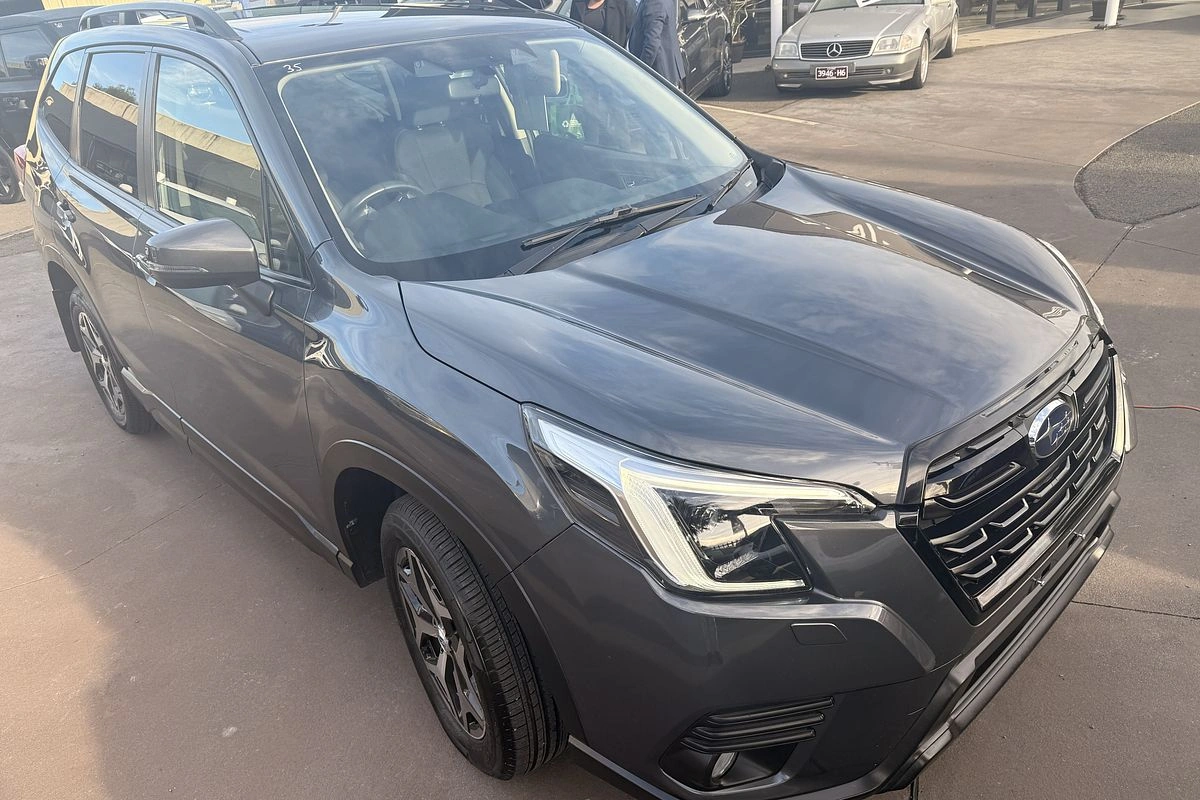 SUV