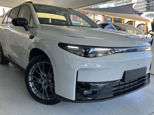 2025 Leapmotor C10 REEV Ultra Hybrid Design Automatic RWD