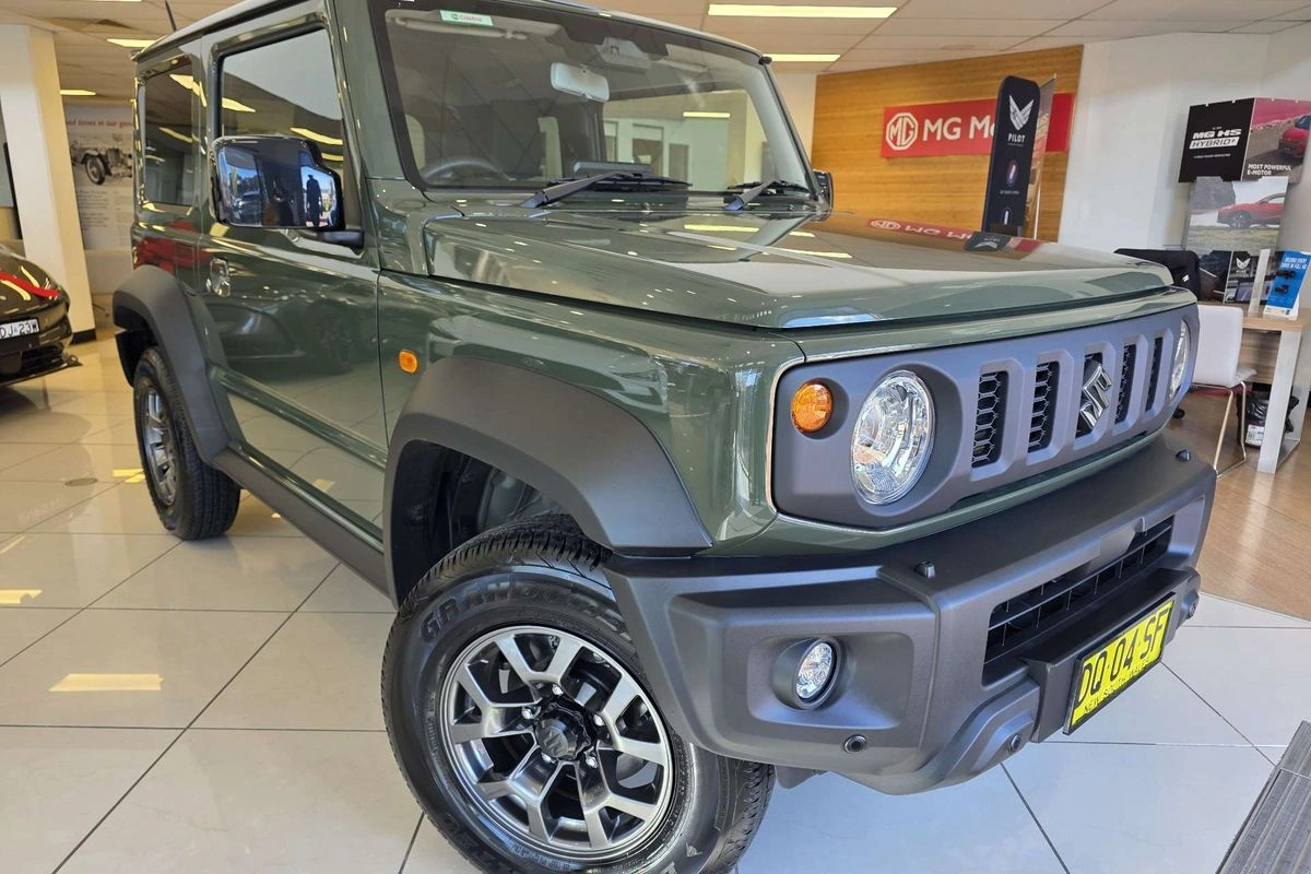 SUV