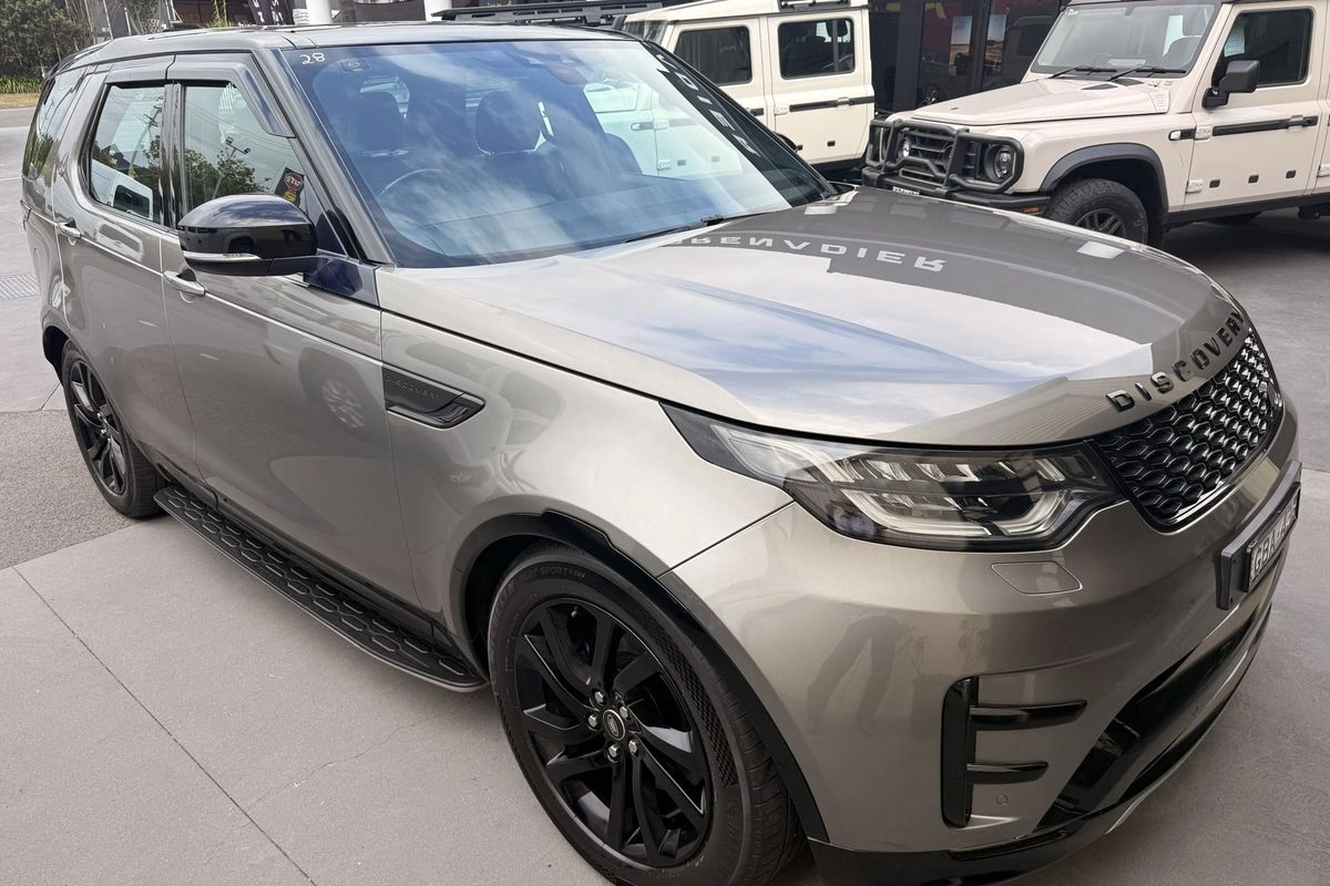 SUV