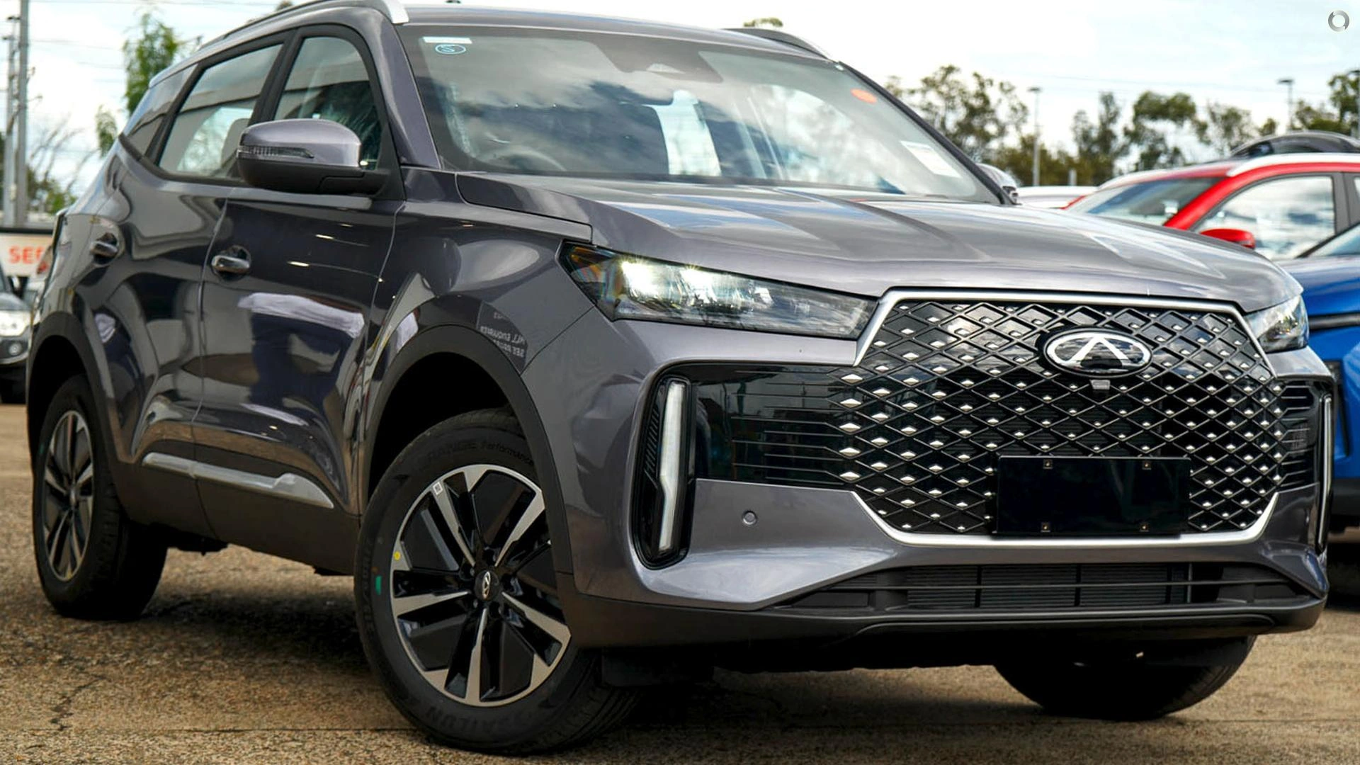 SUV