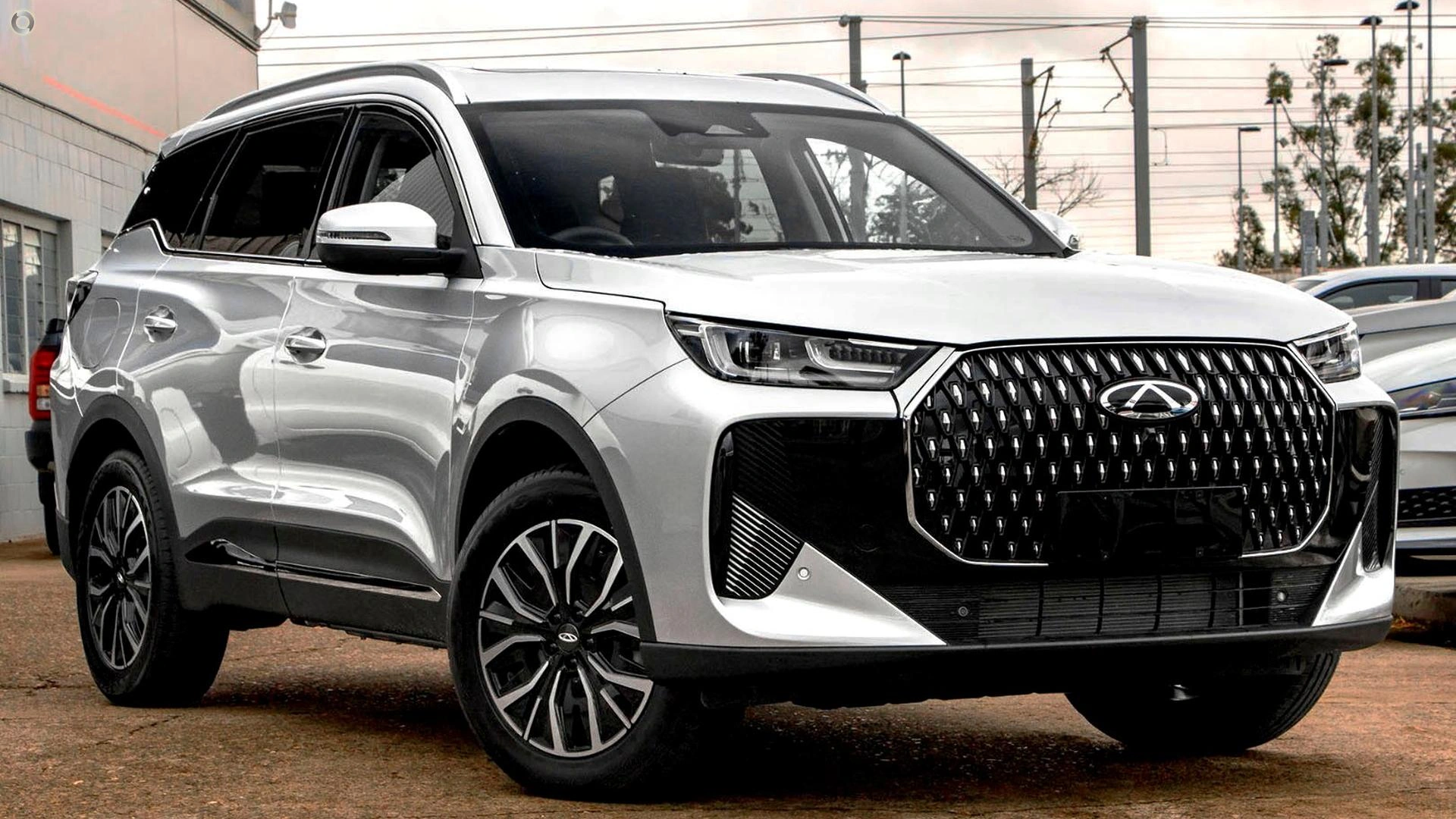 SUV