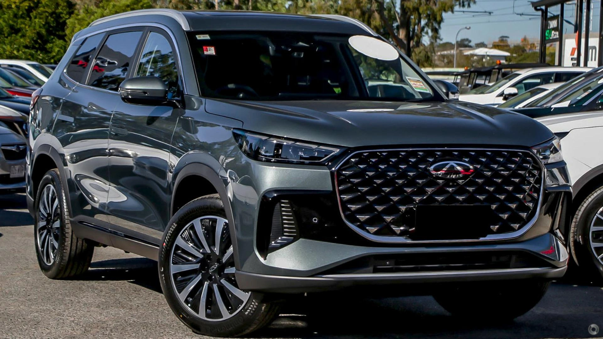 SUV