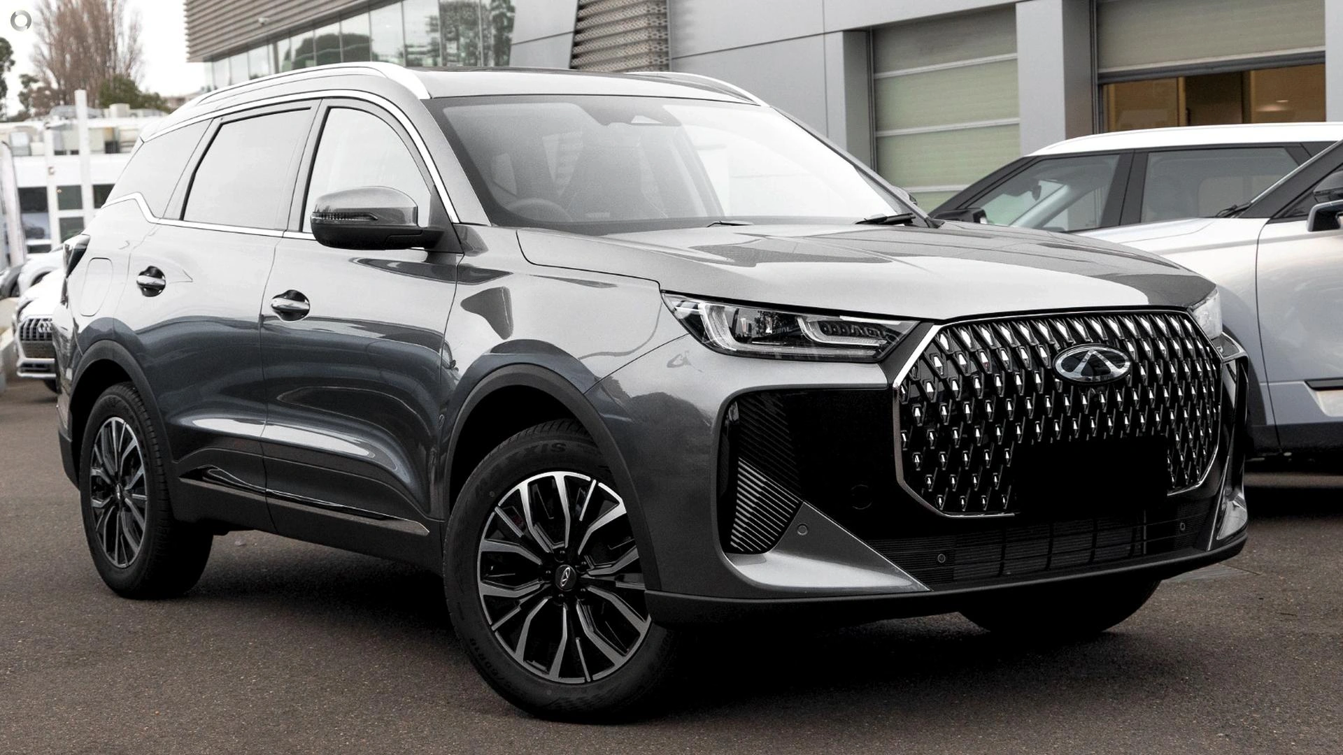 SUV