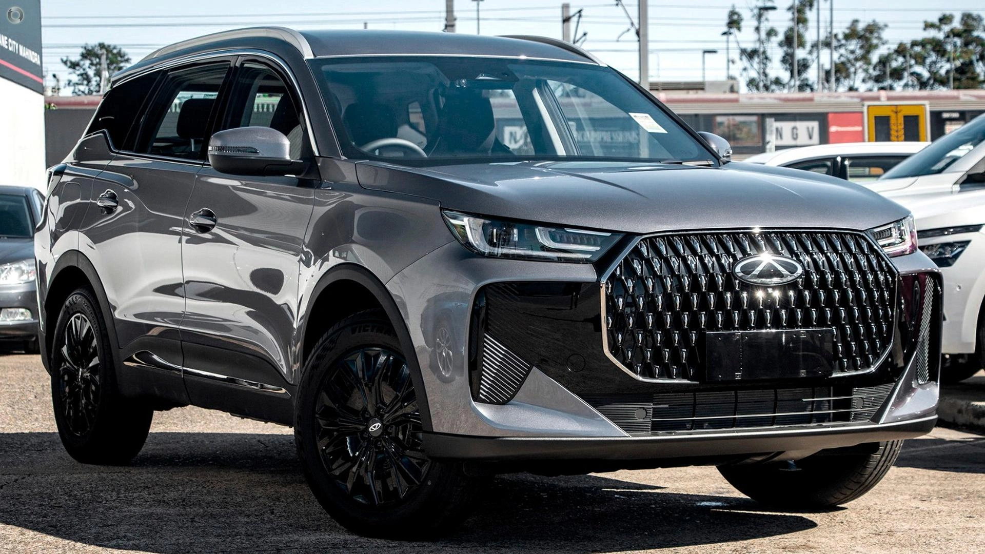 SUV