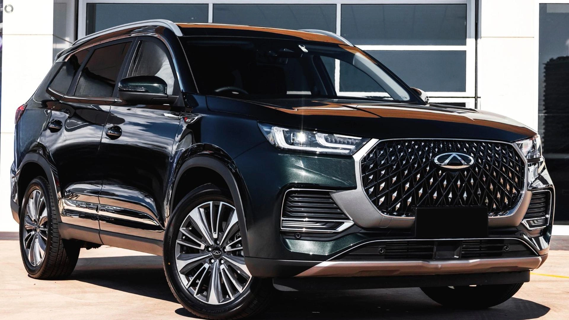 SUV