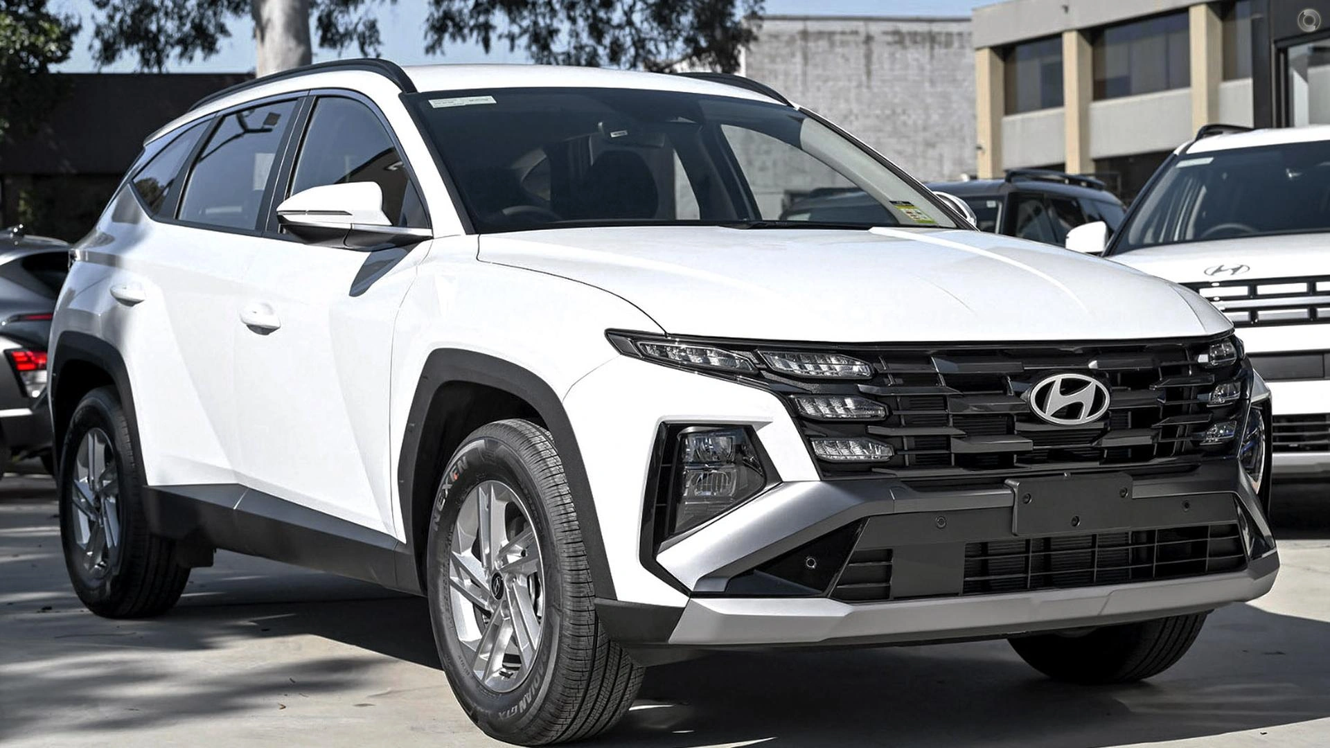 SUV