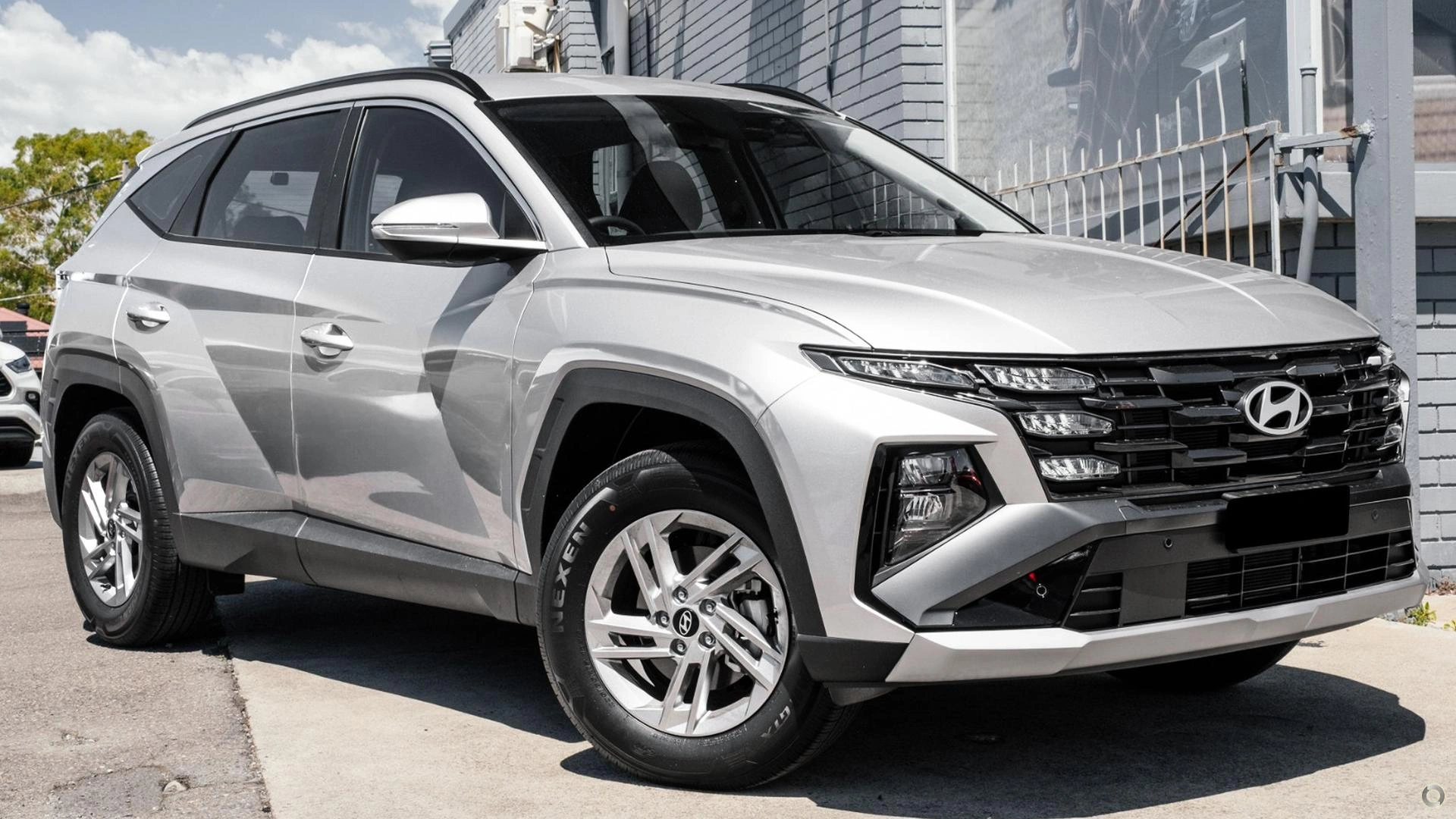 SUV