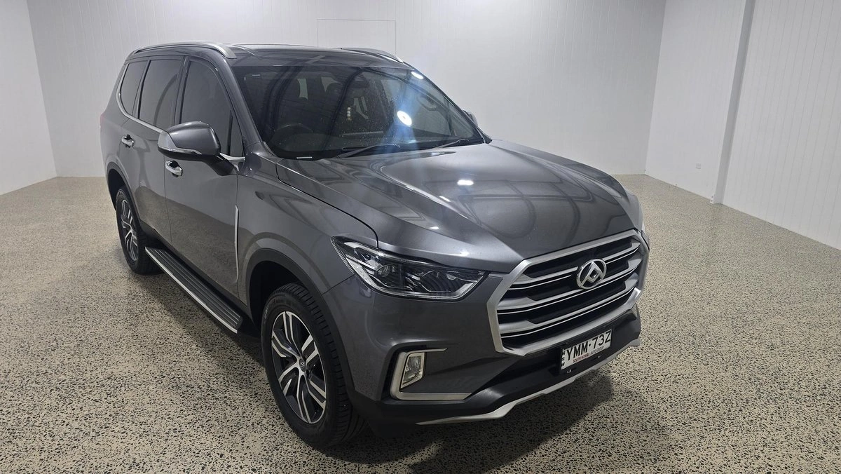 SUV