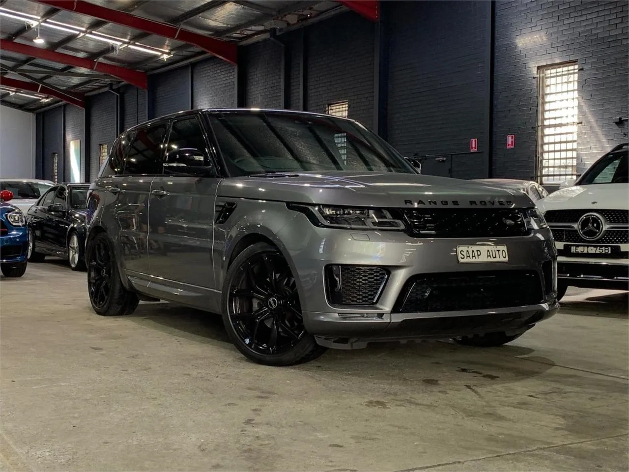 SUV