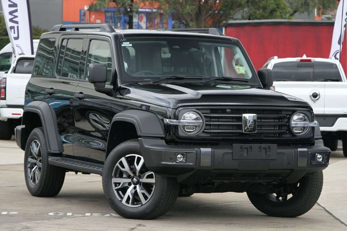 SUV