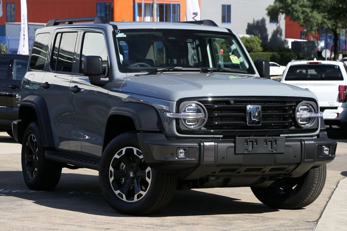 SUV