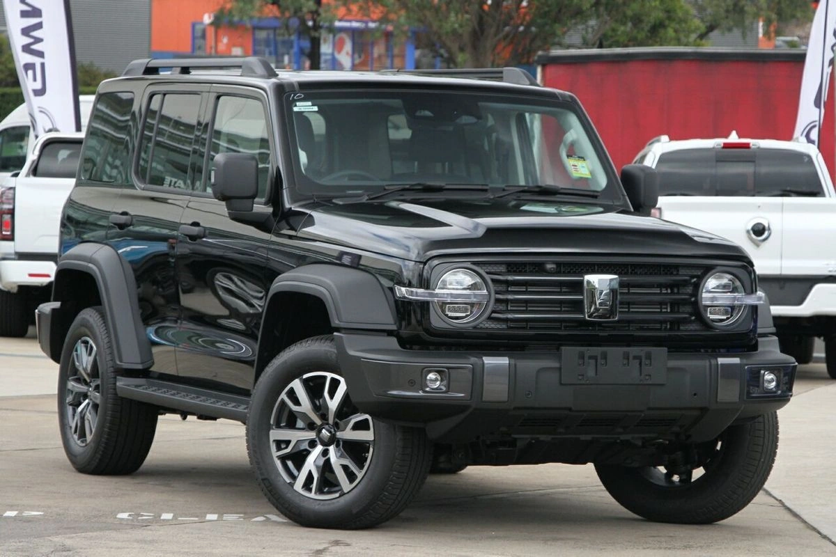 SUV