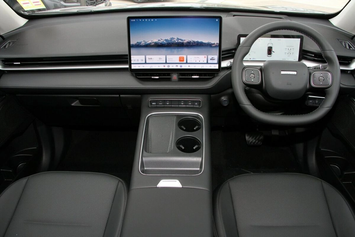 Photo 5