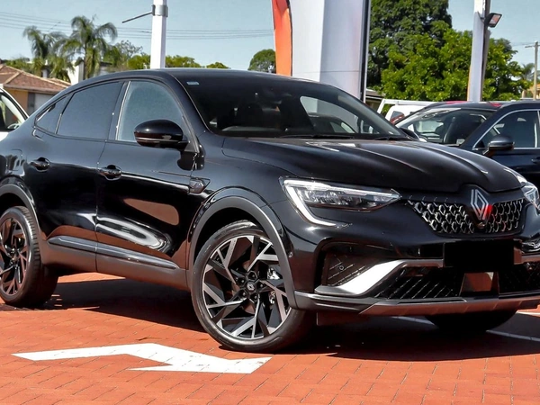 2026 Renault Arkana Esprit Alpine Dual-Clutch (DCT) FWD
