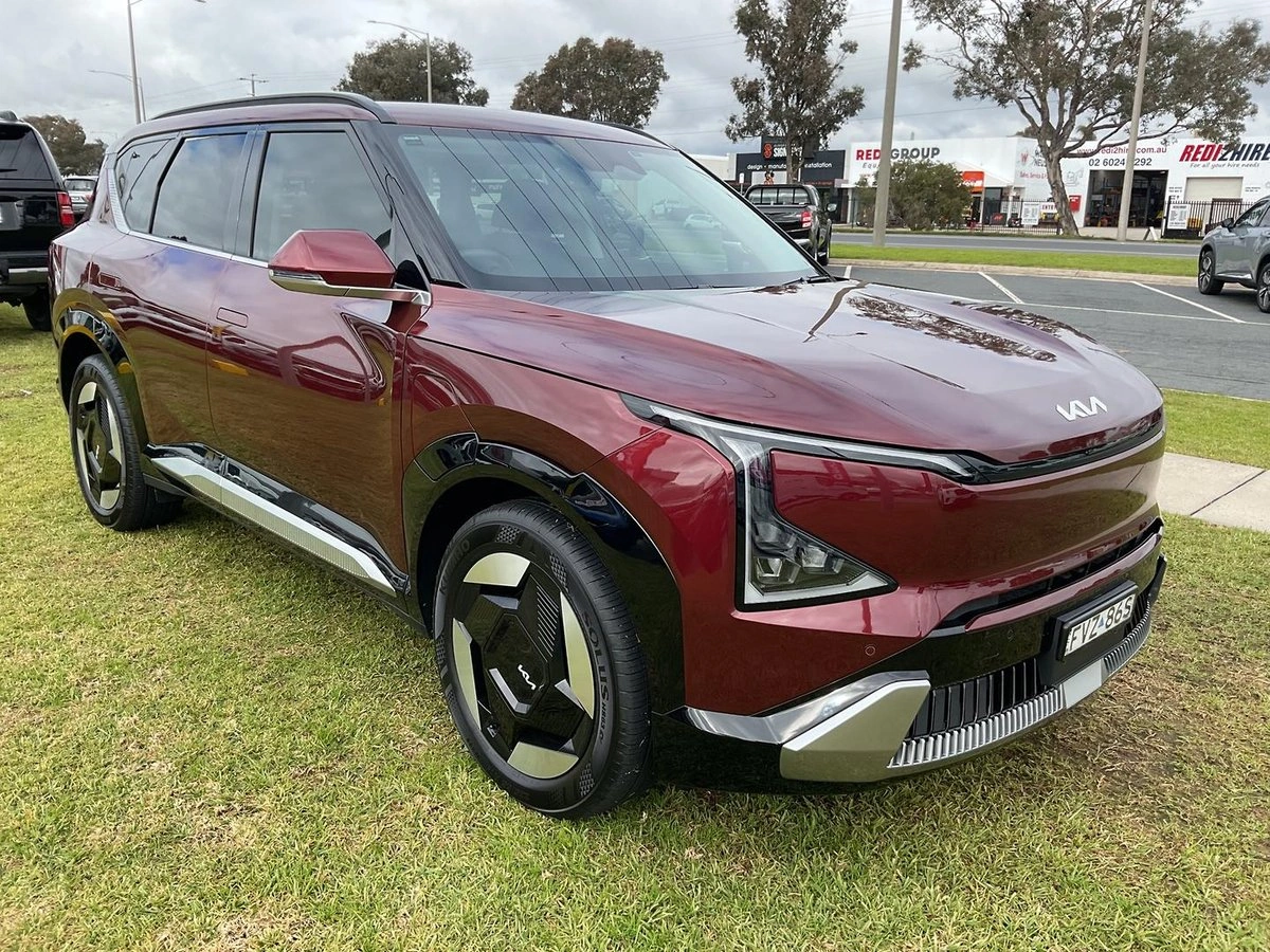 SUV