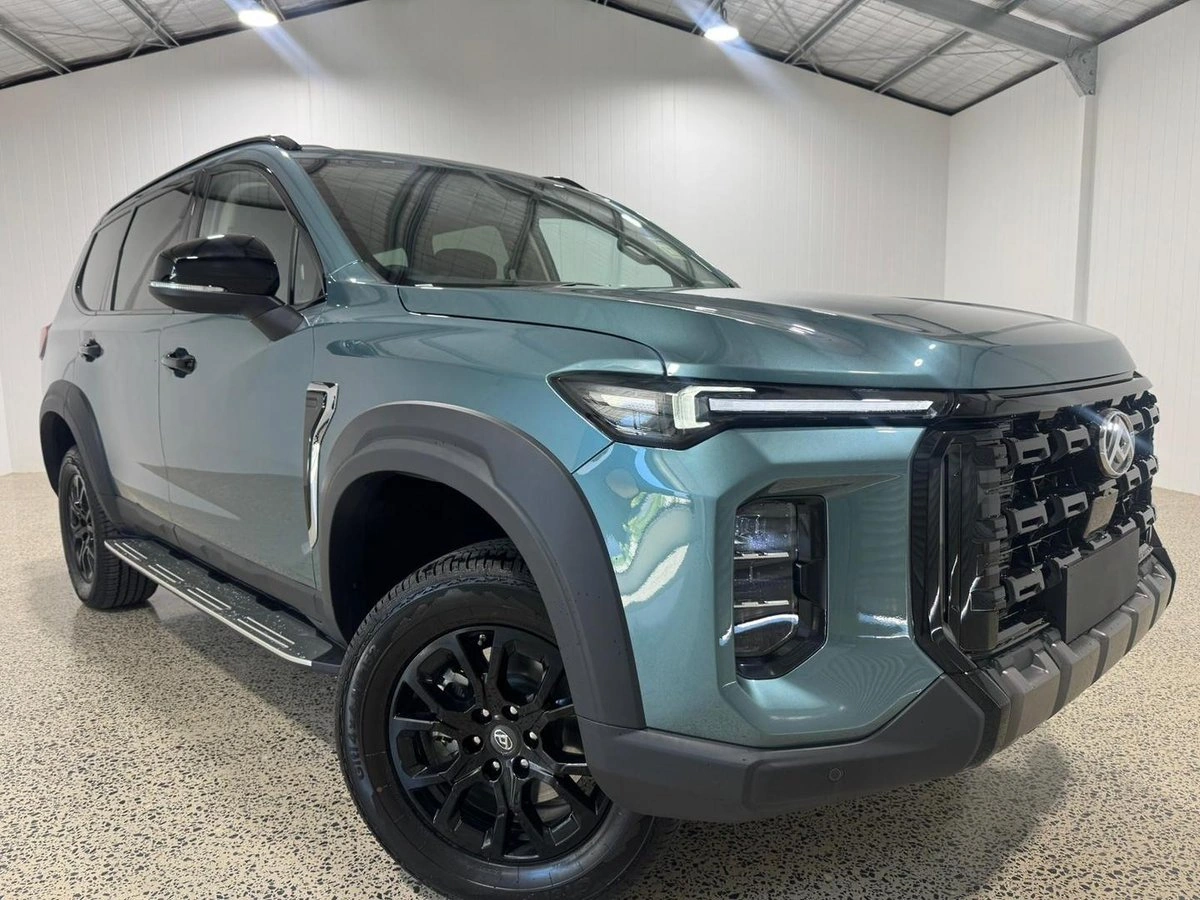 SUV