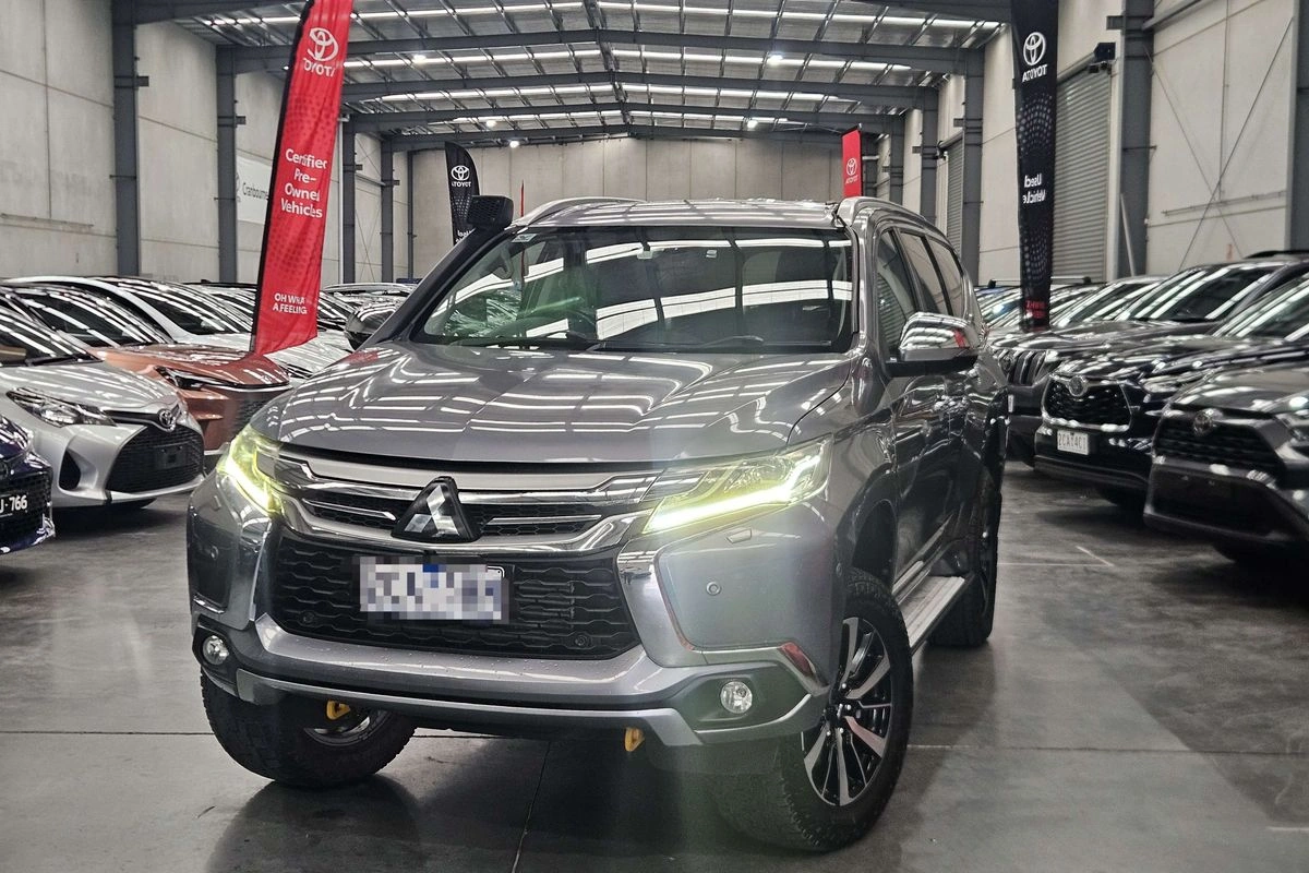 SUV