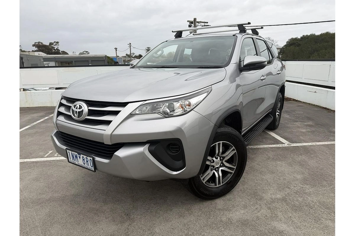 SUV