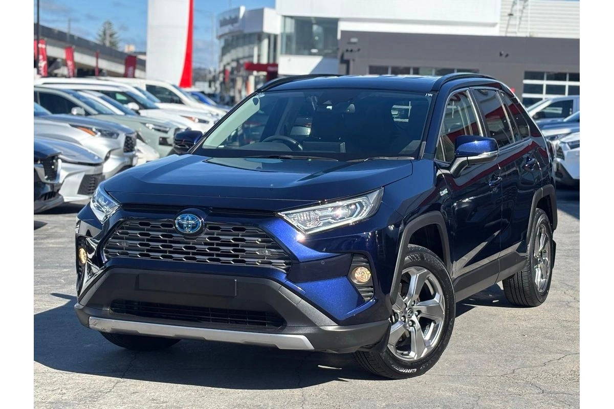 SUV