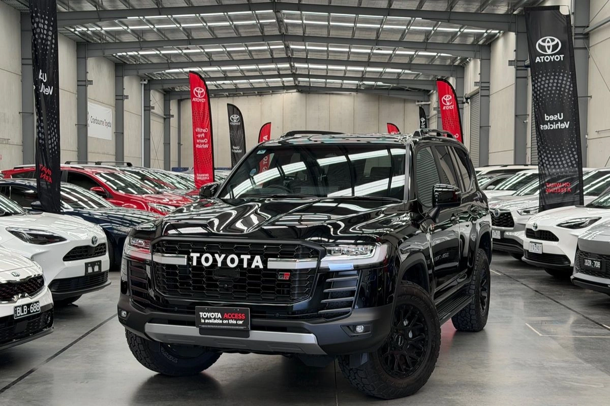 SUV