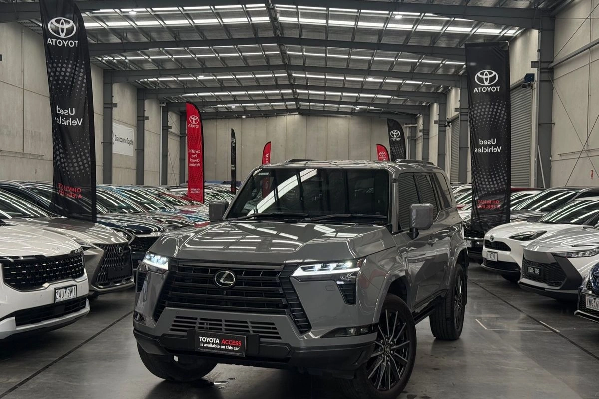 SUV