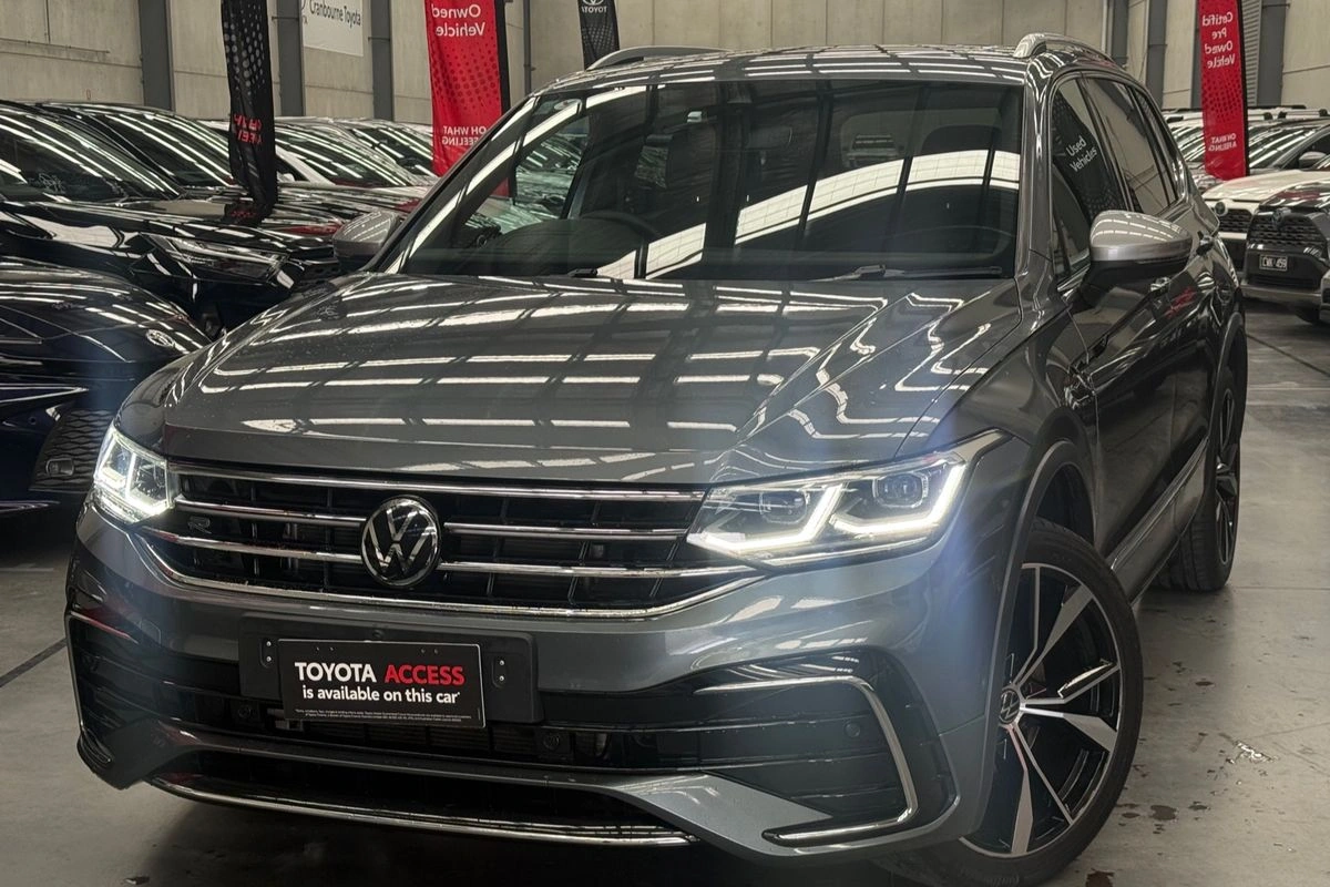 SUV