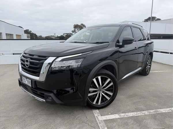 2024 Nissan Pathfinder Ti-L 4WD Automatic Sunroof Leather Seats