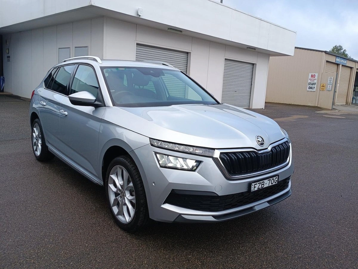 SUV