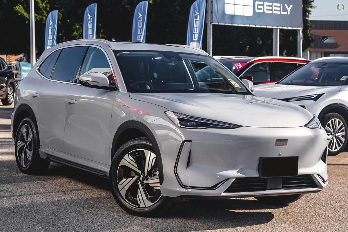 SUV