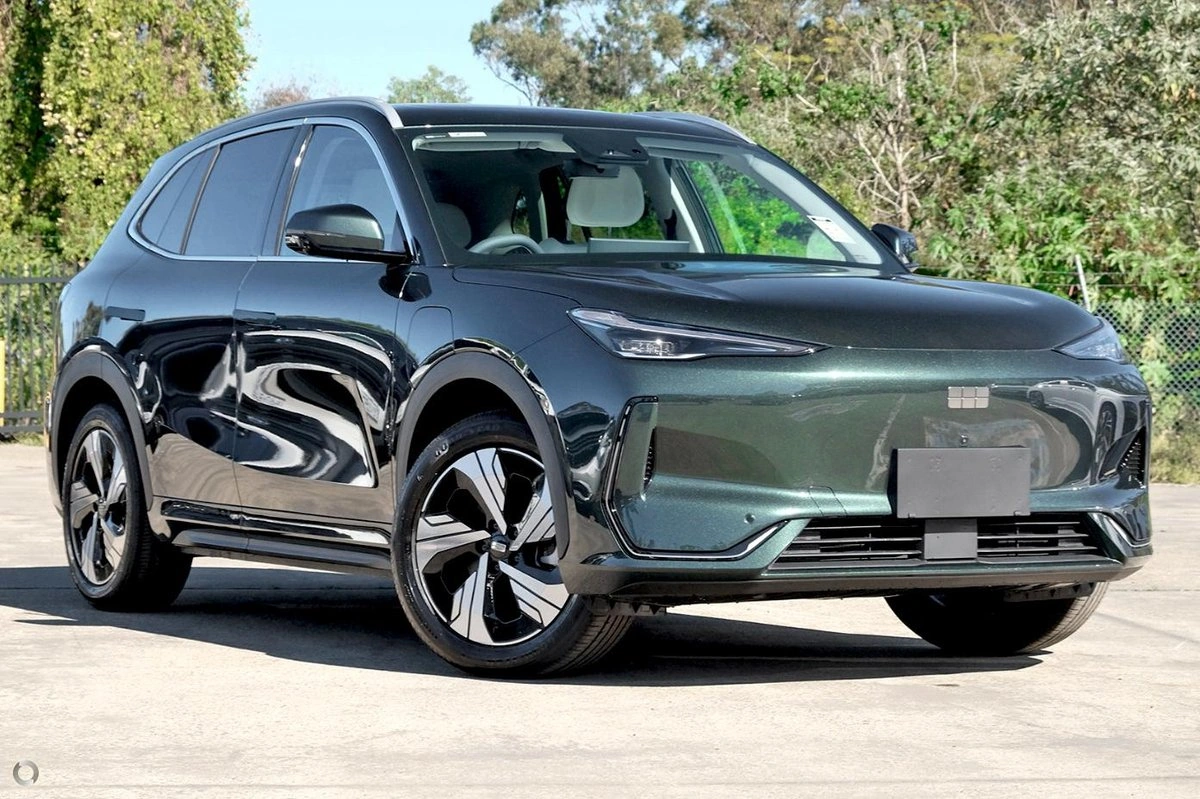 SUV