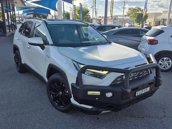 2022 Toyota RAV4 Cruiser Hybrid AWD Automatic