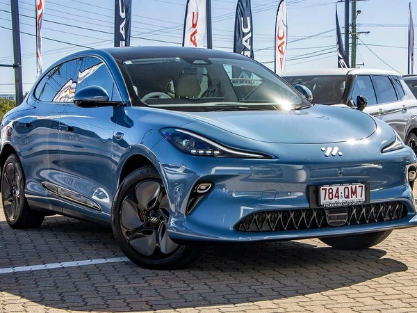 2025 Mg Im6 Premium S12l Electric Automatic Rwd